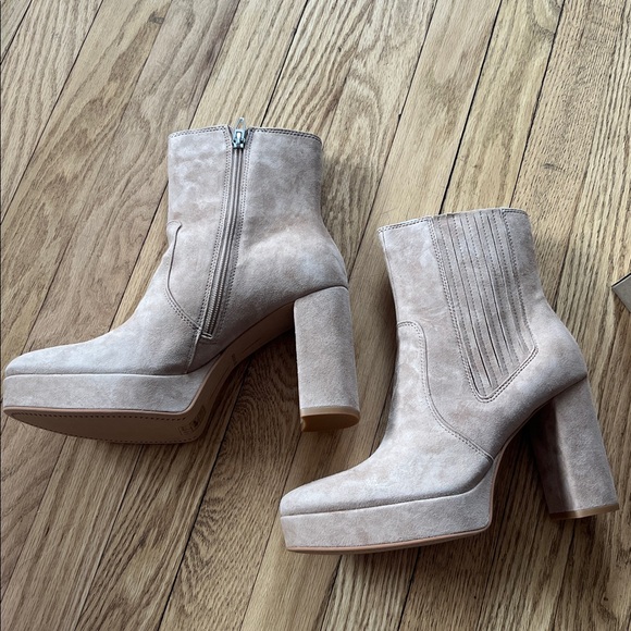‼️DELETING SATURDAY‼️Dolce vita suede cinny platform boots - new w box - Picture 5 of 7